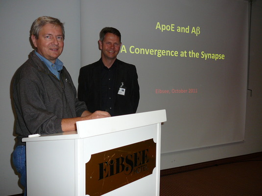 Joachim Herz and Claus Pietrzik, Toxicity and aggregation session